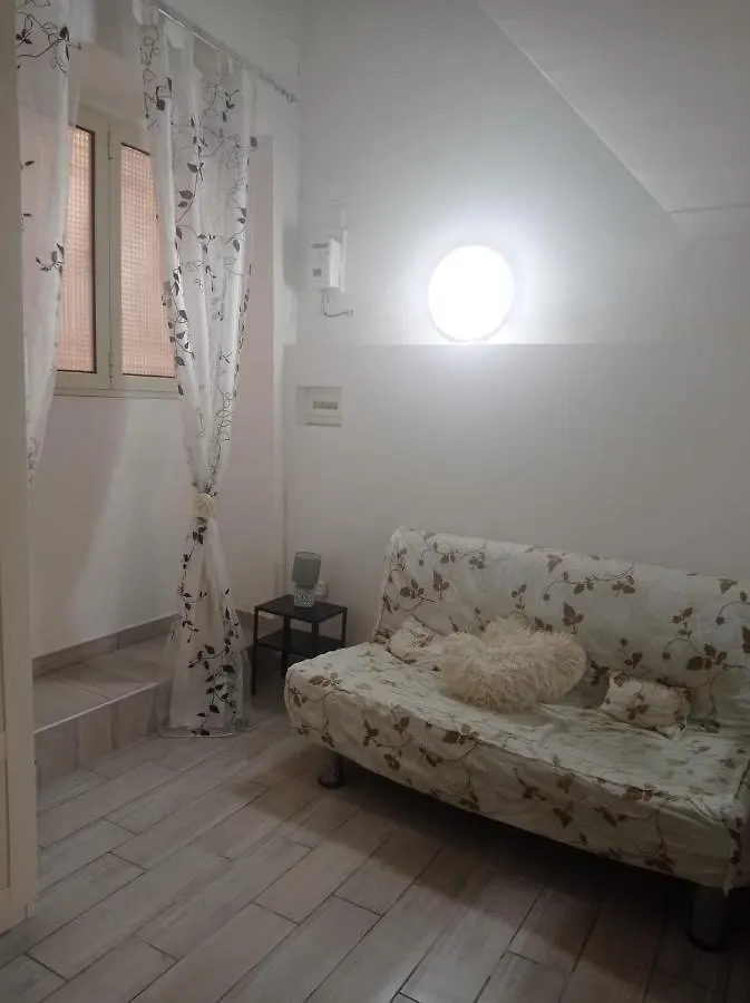 Alfred House - Casa Donna Assunta Apartment Naples