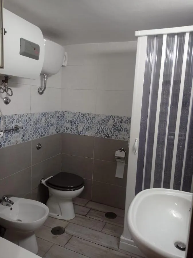Alfred House - Casa Donna Assunta Apartment Naples