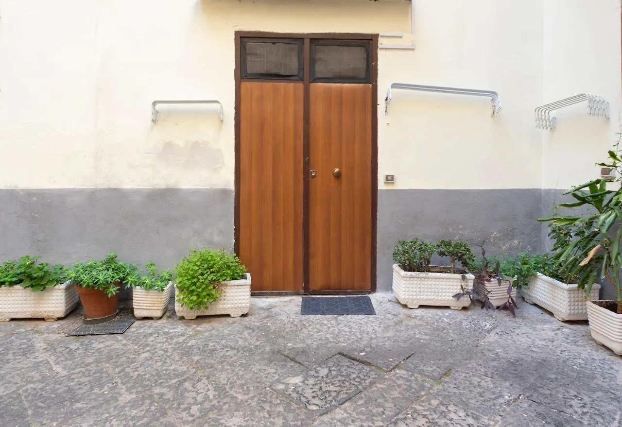 Alfred House - Casa Donna Assunta Apartment Naples