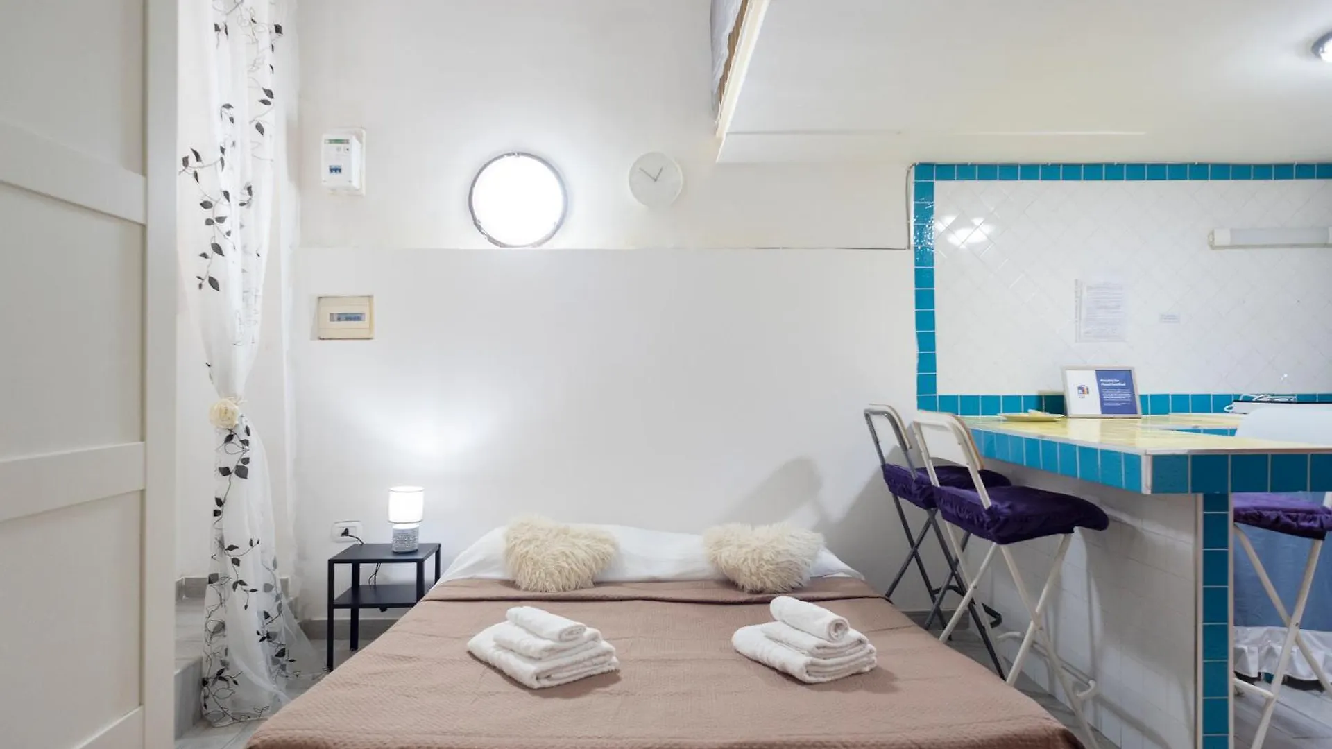 Alfred House - Casa Donna Assunta Apartment Naples Italy